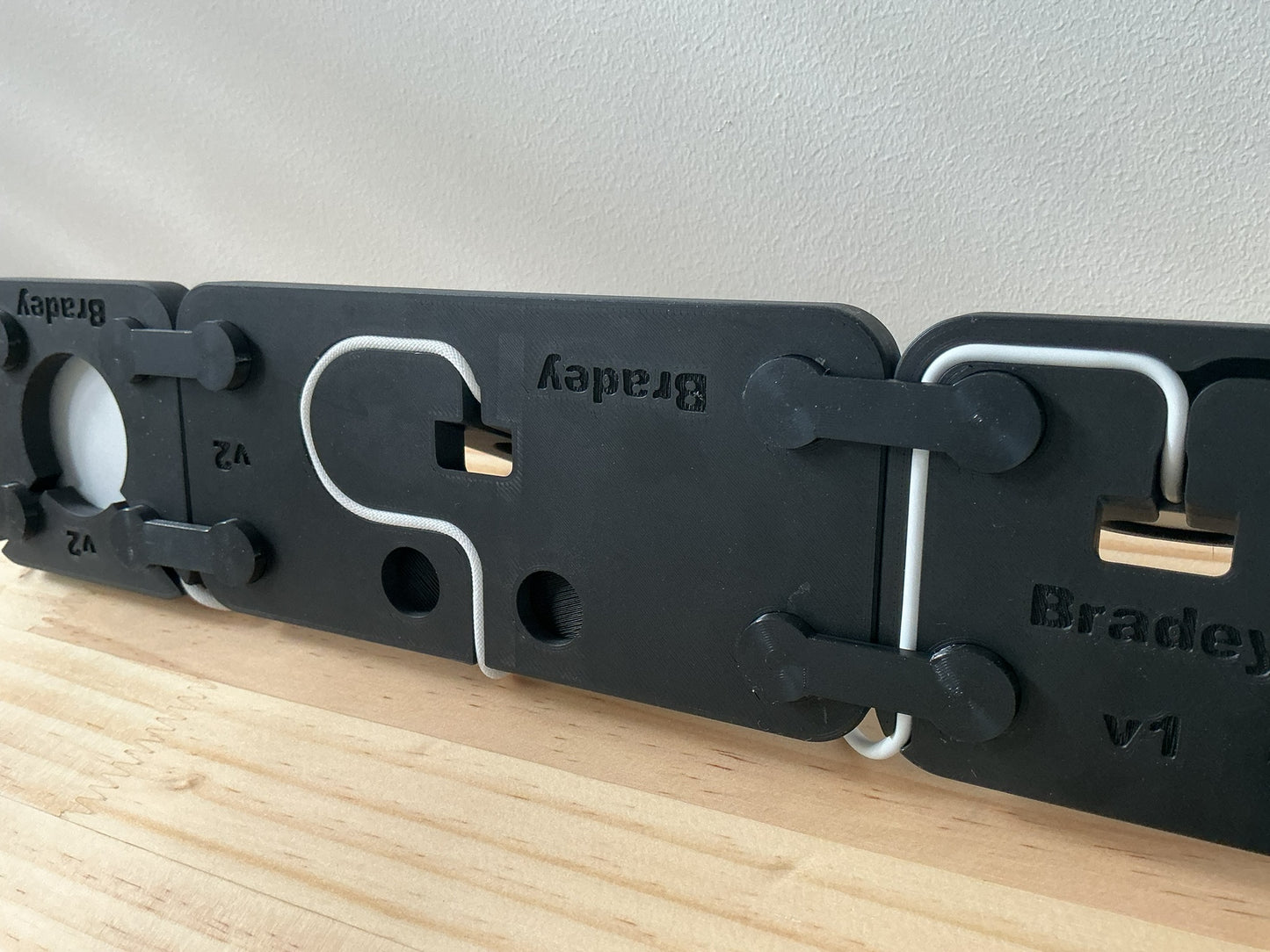 Bradey 3‑in‑1 Modulair Charging Station